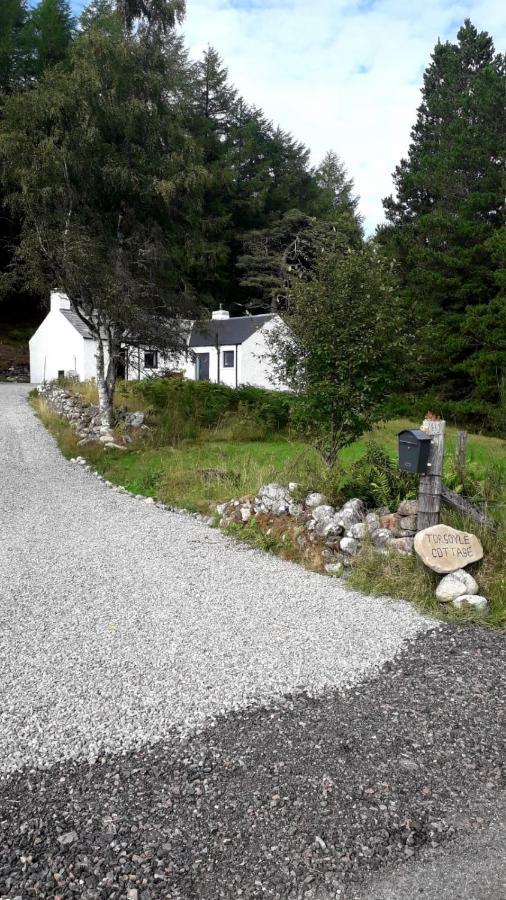 Torgoyle Cottage Inverness Exterior photo